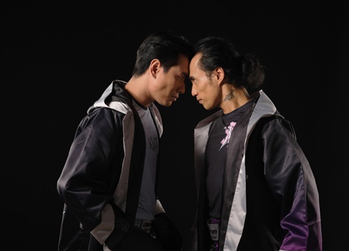 Kiều Minh Tuấn "đối đầu" Phạm Anh Khoa trên sàn boxing
