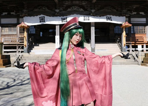 Nữ ca sĩ kiêm coser hikari sẽ đến trình diễn tại japan expo ở pháp!