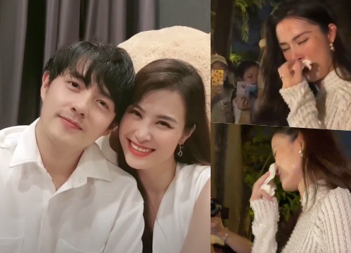 Đông Nhi khóc tức tưởi, cúi đầu nhận sai bên fans sau scandal tẩy chay, khẳng định rất yêu fans