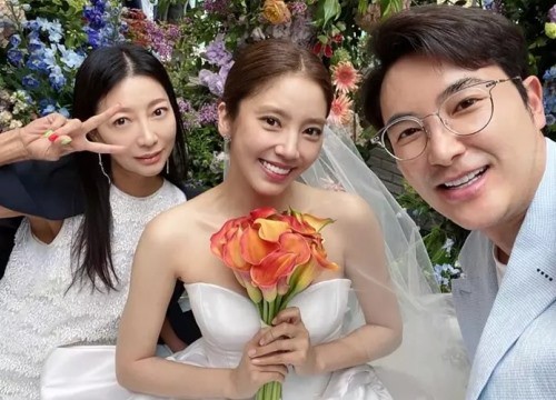 Gong Hyo Jin, Jung Ryeo Won vắng mặt đám cưới Son Dam Bi