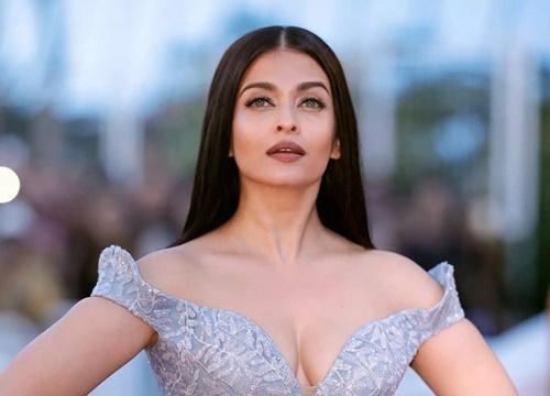 Aishwarya Rai: 28 năm giữ ngôi Hoa hậu đẹp nhất mọi thời đại, U50 vẫn khiến gái trẻ phải "chạy dài"