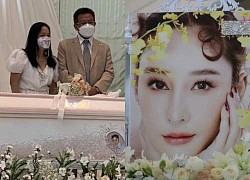 Tangmo Nida&#39;s funeral: The biological mother and her lover smiled brightly, causing the internet to stir