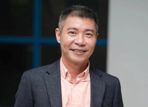 NSND Công Lý: 'Thời gian qua là chuỗi ngày khó khăn'
