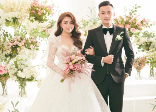 Cựu tuyển thủ ĐTQG Việt Nam tổ chức lễ cưới đẹp lung linh sau 1 năm tạm hoãn