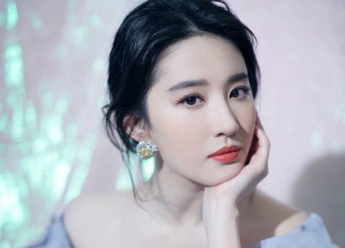 Lộ bằng chứng nghi vấn 'Thần tiên tỷ tỷ' Lưu Diệc Phi làm giả bằng cấp ở Học viện Điện ảnh Bắc Kinh