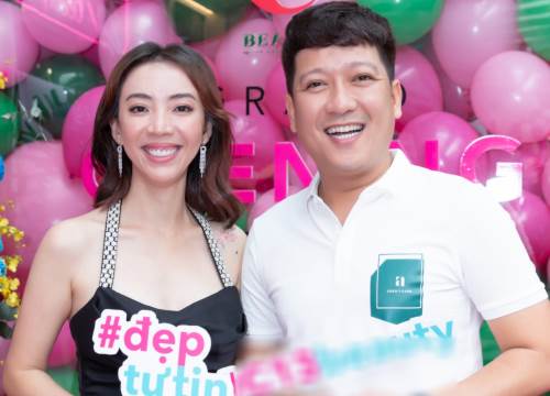 Ngày gì mà Trường Giang, Ngô Kiến Huy, Diệu Nhi hội ngộ cùng Thu Trang - Tiến Luật nói cười rôm rả?