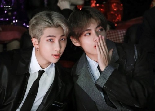 Tại sao HYPE xử lý luôn tin đồn RM cưới tiểu thư tài phiệt nhưng lờ đi nghi vấn V (BTS) hẹn hò Jennie?