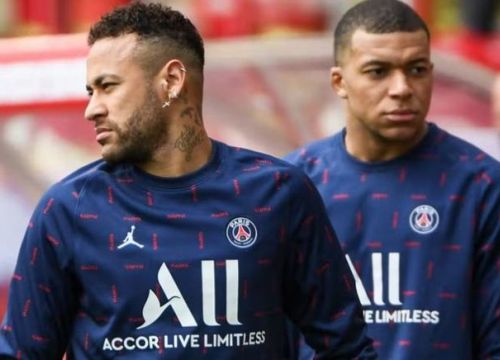Neymar kích hoạt gia hạn, PSG vẫn quyết bán