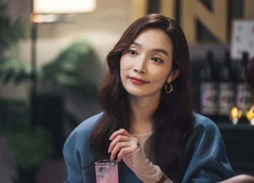 'Đàn ông lăng nhăng vì nhiều lý do, vợ muốn giữ gia đình cứ mắt nhắm mắt mở'