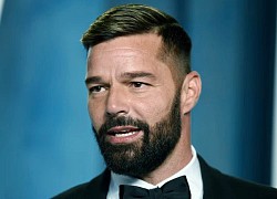 Chấn động: Ricky Martin bị cáo buộc tội "loạn luân"