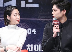 Kim Go Eun - Park Bo Gum và những cặp bạn thân bước ra từ loạt phim đình đám