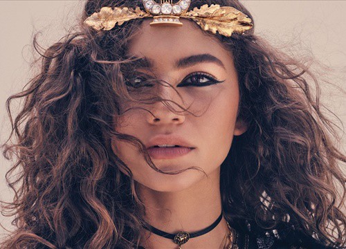 Nữ diễn viên Zendaya tạo nên kỷ lục tại Lễ trao giải Emmy 2022
