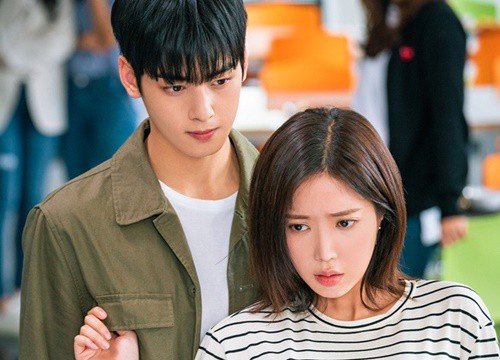 Mỹ nam sở hữu "nhan sắc đẹp hơn hoa" nhưng đóng trăm phim như một, vậy mà toàn nhận vai lớn