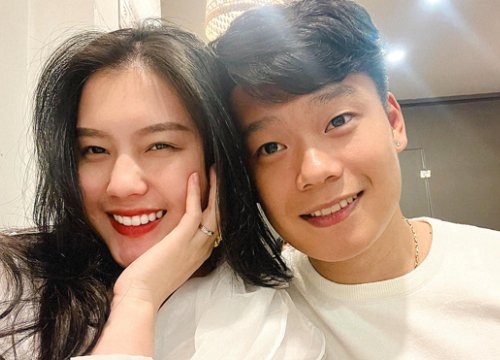 Thành Chung cùng vợ mua căn hộ cao cấp tại Hà Nội