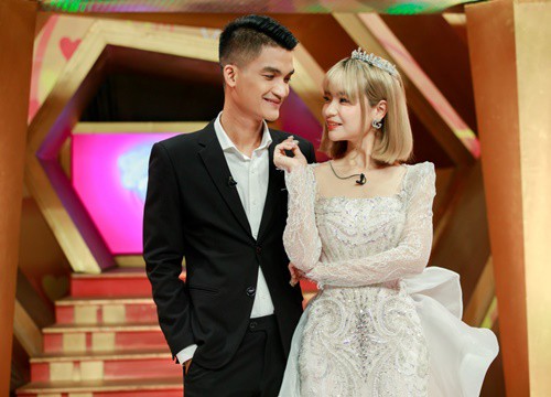 Vợ Mạc Văn Khoa "tố" loạt tật xấu của chồng sau 8 năm yêu nhau