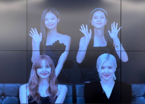 BLACKPINK mừng ngày debut, fan soi được bằng chứng Jennie thả 'hint' yêu BTS V là thật?