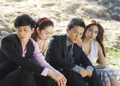 Khung ảnh hiếm hoi cách đây 18 năm của Lam Trường và dàn sao Vbiz