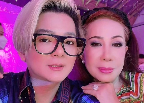 Khung ảnh tình tứ của Vũ Hà và vợ hơn tuổi: Hôn nhân 30 năm không con