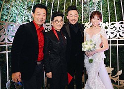 Meritorious Artist Thanh Loc revealed a shocking secret about the wedding of Tran Thanh - Hari Won, netizens argued fiercely