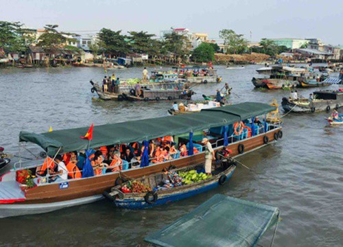 Chợ nổi Cái Răng đang 'chìm' dần