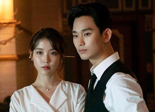 Những cặp đôi diễn chung nhiều lần nhưng lại không về với nhau ngoài đời
