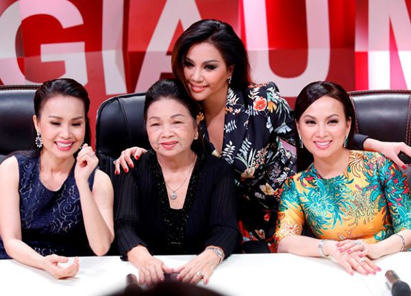 3 chị em ca sĩ nhà Cẩm Ly: Sống viên mãn, ở biệt thự đắt đỏ