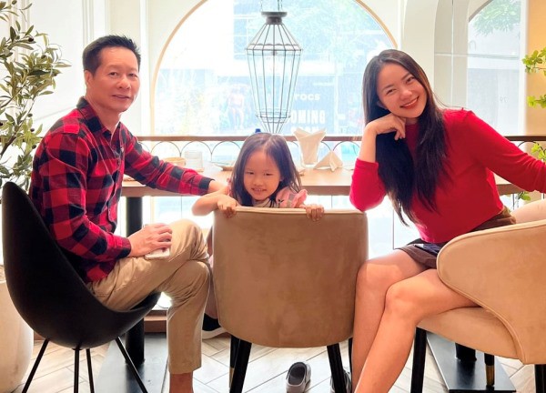 Phan Như Thảo chủ động sinh con sớm cho chồng, nay được để lại tài sản