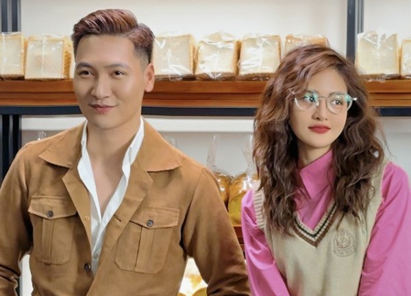 'Đừng nói khi yêu' tập 2: Leo Nguyễn nhận là bạn trai của Ly để giải cứu cô