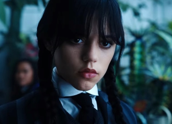 Liên tục phá vỡ kỷ lục, 'Wednesday' được Netflix xác nhận làm 'gấp' phần 2