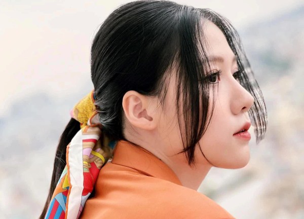 Uyển Ân tiết lộ lý do không công khai bạn trai, sống ẩn trong tình yêu