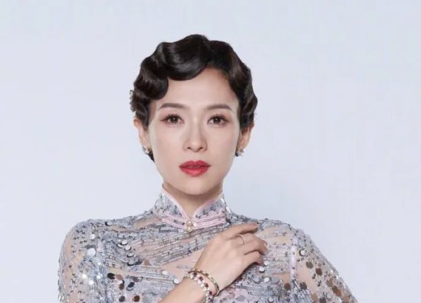Học theo thói quen lành mạnh của Chương Tử Di để ở tuổi 44 vẫn được khen trẻ lâu với làn da căng mọng