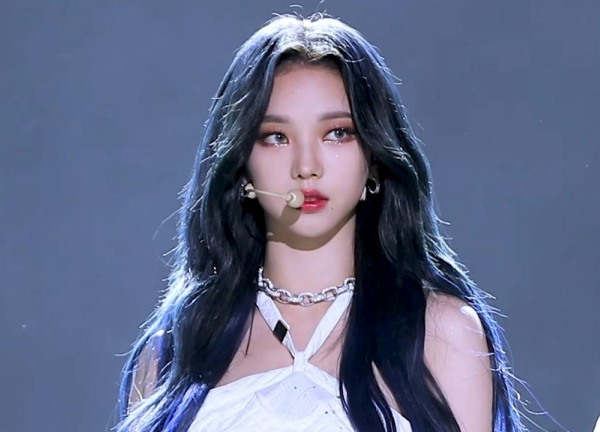 Tranh cãi Karina (aespa) vạ miệng: "Nhóm nhạc Kpop khác xung đột rất nhiều nhưng nhóm em không như vậy"