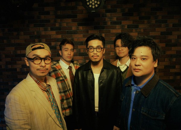 Sau concert 10.000 khán giả, Vũ. hợp tác ban nhạc quốc tế