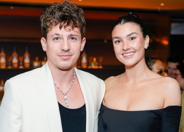 Charlie Puth: "Chuẩn bị lễ cưới căng thẳng hơn lưu diễn"