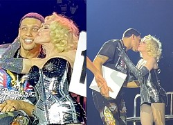 "Queen of Pop" Madonna locked lips with her boyfriend 35 years younger than her on the concert stage