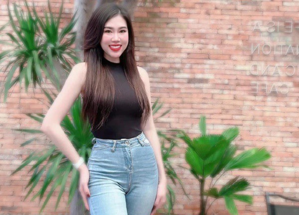 Người đẹp Vũng Tàu sở hữu vóc dáng vạn người mê