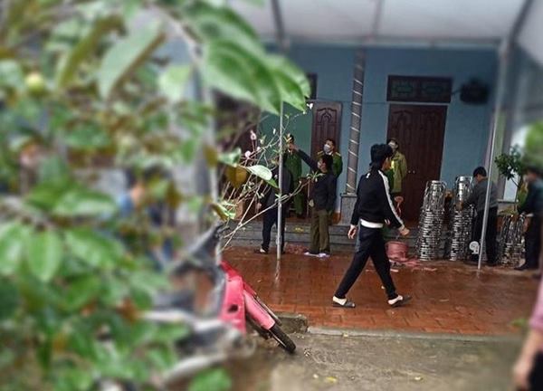 Phát hiện cặp vợ chồng thương vong bất thường tại nhà riêng