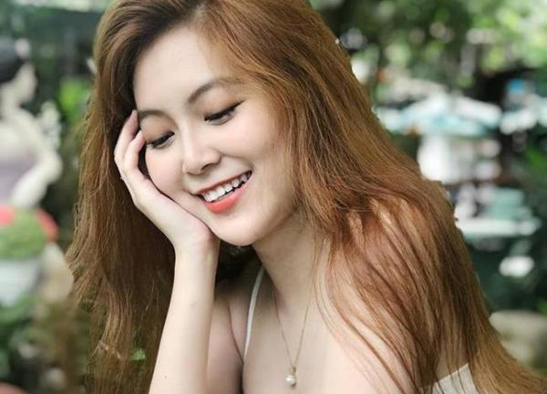 Từng bị đồn bán dâm, cô giáo hot nhất cõi mạng giờ ra sao?