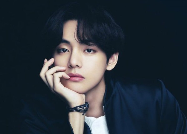 V BTS lại 'gây bão' khi ra mắt chương trình tạp kỹ 'Jinny's Kitchen'
