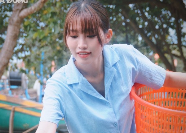 Á hậu Quỳnh Châu hào hứng vào vai gái quê
