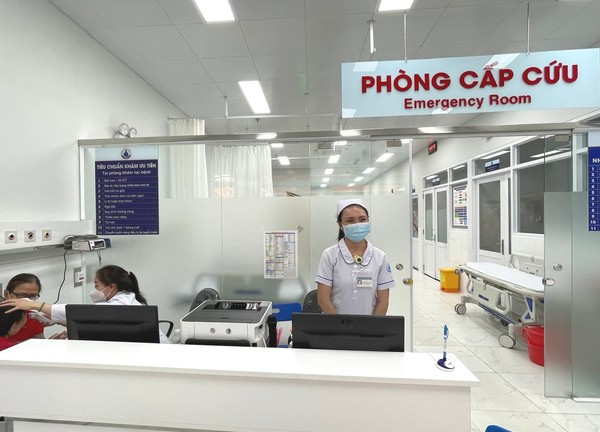 Phụ huynh bị lừa chuyển tiền viện phí: Bác sĩ khuyến cáo cần bình tĩnh xác minh thông tin