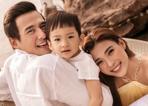 Nữ diễn viên Vbiz bí mật "vượt cạn" ở Mỹ: Từng bị trầm cảm sau sinh, cuộc sống hiện tại ra sao?