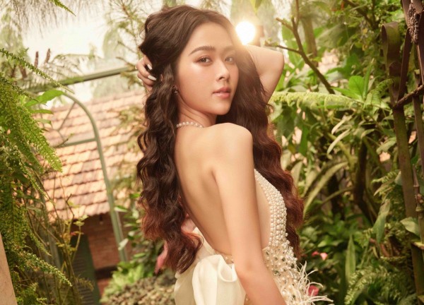 Diệp Bảo Ngọc - "mỹ nữ" mạnh mẽ của điện ảnh Việt