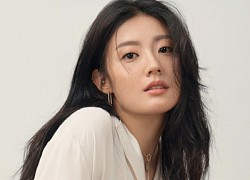 Nam Ji Hyun - Sao nhí tài năng từng bị chê xấu xí chuyên đóng vai quê mùa, lớn lên thành mỹ nhân