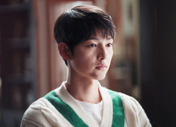 Song Joong Ki và những cái tên bị Baeksang 2023 'bỏ quên'