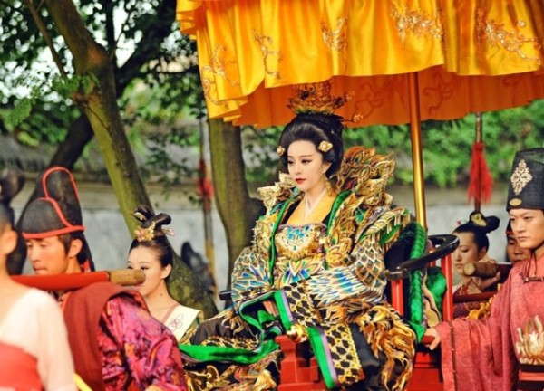Trước khi chết, Lý Thế Dân hỏi "Sau khi ta chết, nàng sẽ làm thế nào?", Võ Tắc Thiên chỉ nói 8 chữ: Không ngờ qua mặt hoàng đế
