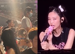 Gia đình Lisa gây chấn động tại concert BLACKPINK, Jennie duyên dáng vẫn bị truyền thông dập tả tơi