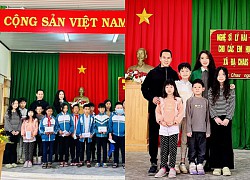 Lý Hải - Minh Hà trao học bổng cho 95 học sinh khó khăn, xúc động lời nhắn nhủ của hai vợ chồng