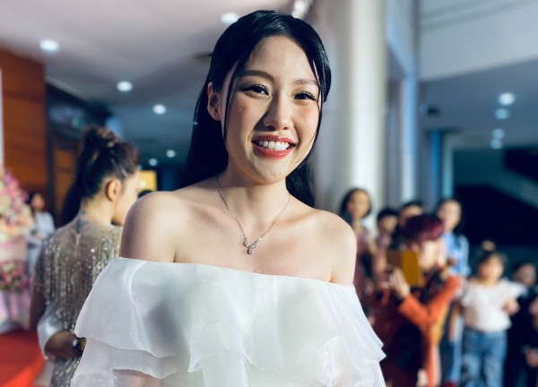 Uyển Ân: Trấn Thành không dám bỏ show Rap Việt vì sợ đền hợp đồng