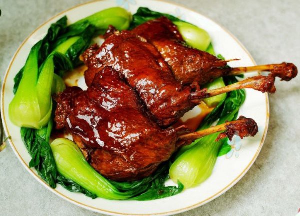 Tết Đoan Ngọ ăn thịt vịt "xả xui" dù luộc hay nướng cũng nhớ 2 tuyệt chiêu, thịt mềm, hết sạch mùi tanh, hôi
